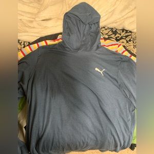 I am selling my long sleeve puma shirt with a hoodie has been worn maybe once